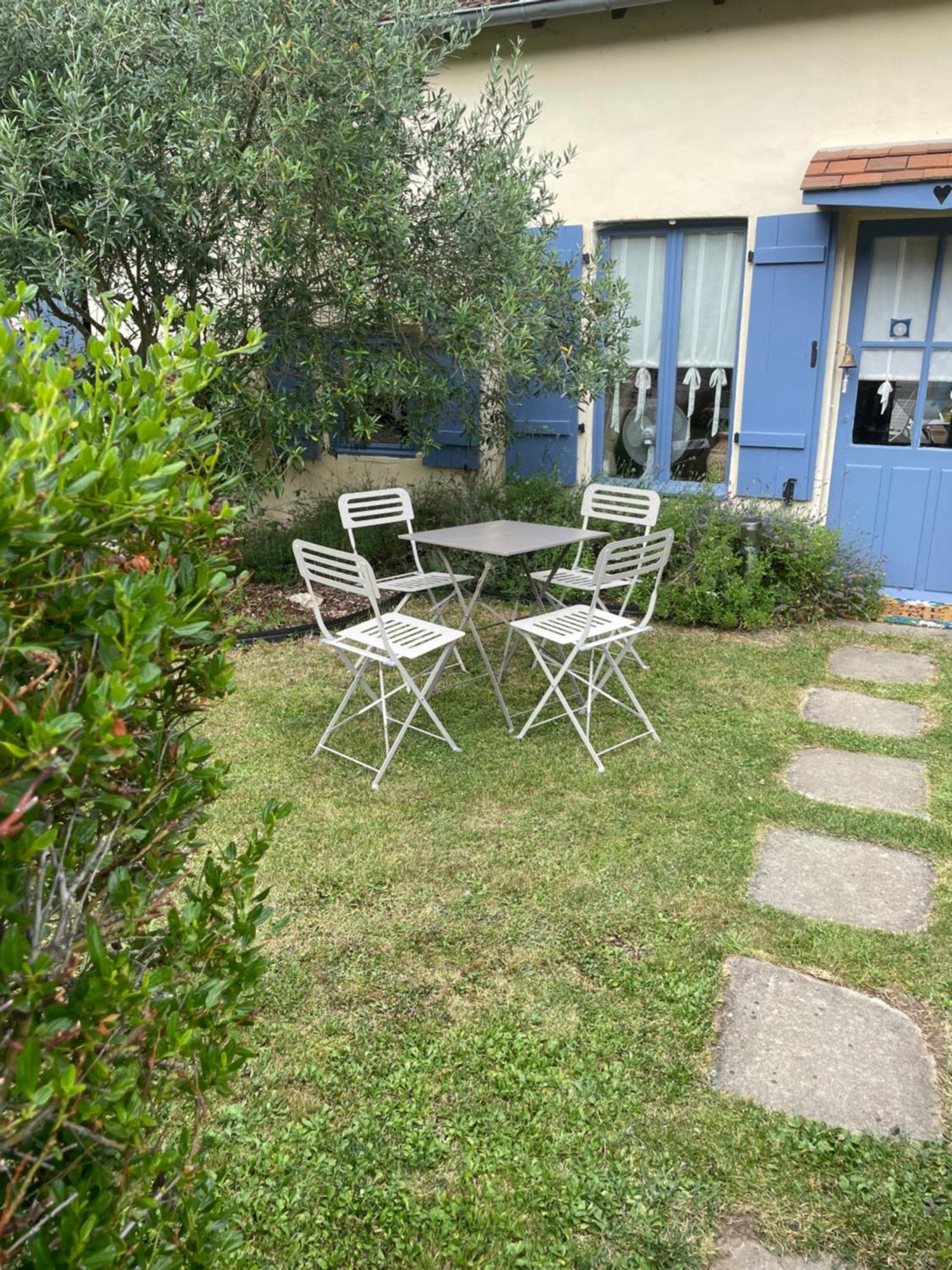 Lavender Cottage Chezelles  Экстерьер фото